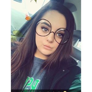 Meet your Posher, Jess